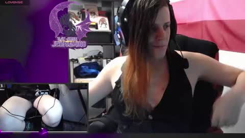 Rae-Suon online show from December 13, 5:27 am