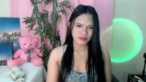 Snapshot of ready2care4youbabe chatting on February 4, 1:02 am Beth online show from February 4, 1:02 am