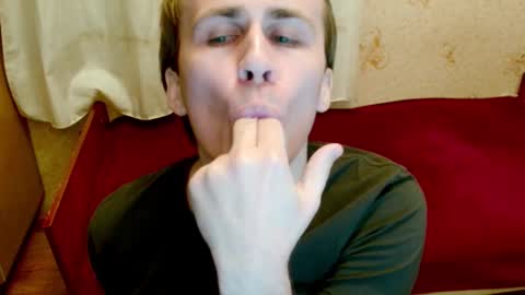 Snapshot of ready2serve_obey chatting on February 8, 4:04 pm Jack online show from February 8, 4:04 pm