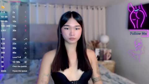 Snapshot of ready_or_notxx chatting on September 22, 12:23 am DIANE online show from September 22, 12:23 am