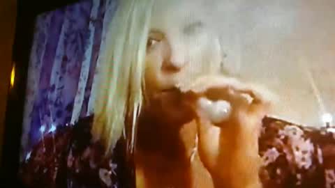 Snapshot of readymade1384553 chatting on December 1, 2:05 am readymade1384553 online show from December 1, 2:05 am