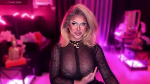 Miss Katrina De Futah Goddess of HELL online show from June 7, 4:05 am