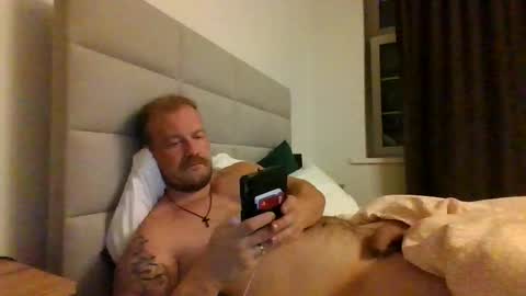 real_viking1 online show from October 13, 7:25 pm