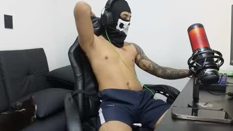 realbigboss777 online show from May 11, 2:45 pm