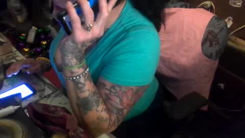 Snapshot of reallyredrum69th chatting on April 14, 6:52 am reallyredrum69th online show from April 14, 6:52 am