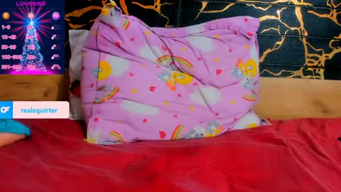 realsquirter online show from December 22, 6:17 am