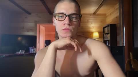 AliceEve online show from March 10, 1:38 pm