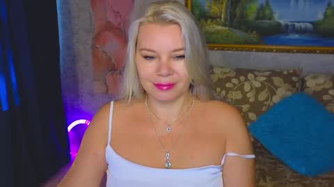 Im a little sick. Ill be back soon. online show from October 1, 5:57 am