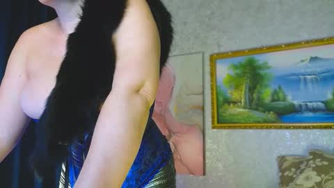 Im a little sick. Ill be back soon. online show from November 13, 12:15 pm