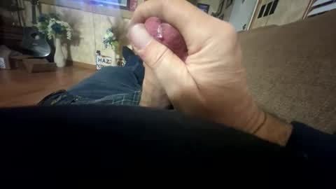 Snapshot of reb854 chatting on December 14, 2:28 am reb854 online show from December 14, 2:28 am