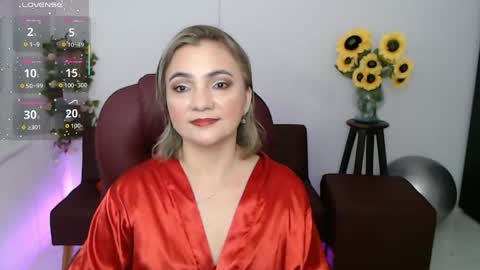 Snapshot of rebeca_milf chatting on April 26, 1:53 pm REBECA online show from April 26, 1:53 pm