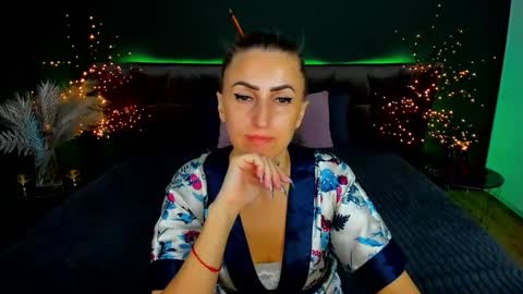 Snapshot of rebecca_diamonds chatting on October 1, 6:08 am rebecca_diamonds online show from October 1, 6:08 am