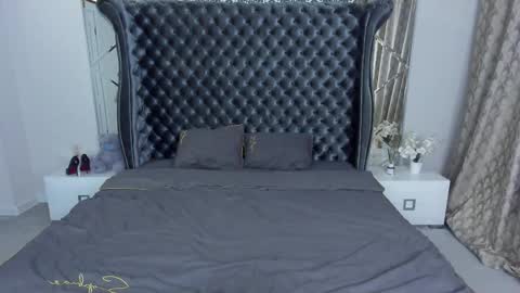 Snapshot of rebecca_diamonds chatting on October 13, 5:07 am rebecca_diamonds online show from October 13, 5:07 am