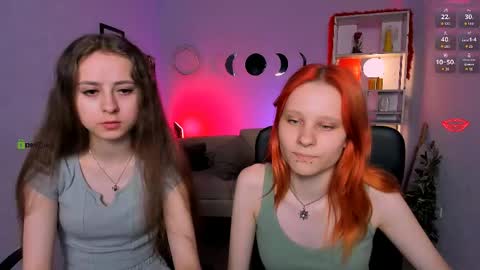 rebecca_smile_ online show from May 19, 12:22 pm
