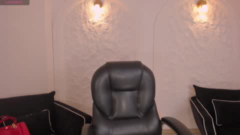 Rebe online show from March 9, 7:29 pm