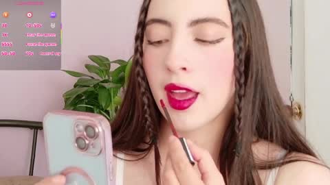 rebeccawhite_meow online show from April 8, 9:04 pm