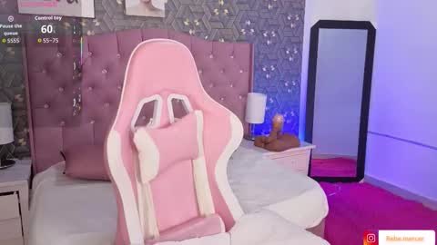 Rebekah online show from November 18, 3:45 am