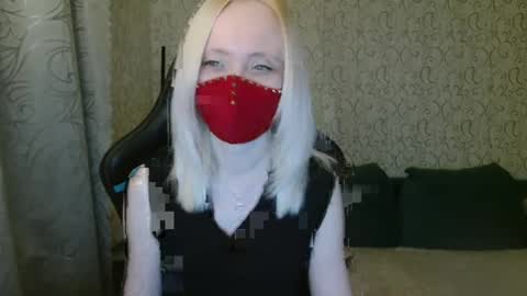 Snapshot of rebesaolset chatting on January 6, 4:02 pm RebesaOlset online show from January 6, 4:02 pm