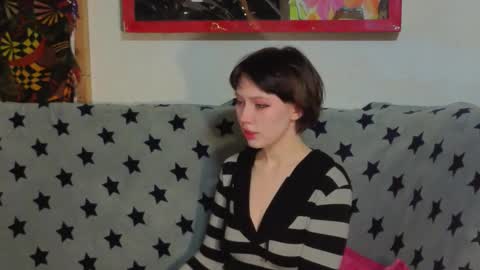 Snapshot of reborn_elf chatting on October 29, 4:42 pm Lara online show from October 29, 4:42 pm