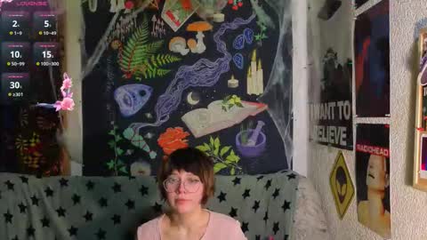 Snapshot of reborn_elf chatting on November 24, 8:41 pm Lara online show from November 24, 8:41 pm