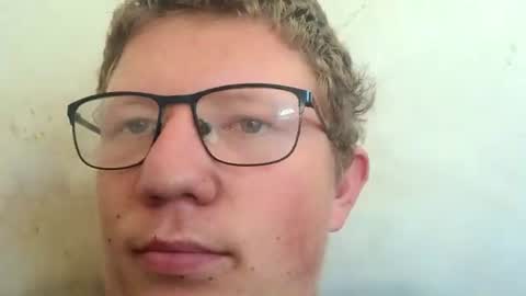 Snapshot of red454games454 chatting on December 1, 7:03 pm zsax horny online show from December 1, 7:03 pm