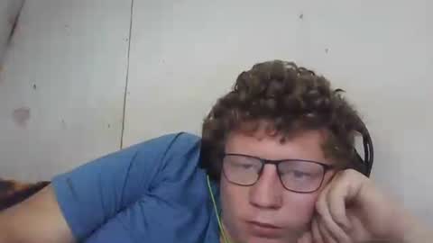 Snapshot of red454games454 chatting on January 17, 8:22 pm zsax horny online show from January 17, 8:22 pm