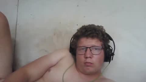 Snapshot of red454games454 chatting on January 25, 4:13 am zsax horny online show from January 25, 4:13 am