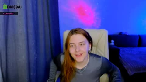 Snapshot of red__dizzy chatting on November 29, 4:59 am red__dizzy online show from November 29, 4:59 am