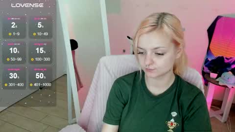 Bestie online show from September 18, 12:29 pm