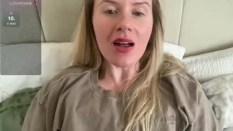 Snapshot of red_head_rosie_69 chatting on March 11, 1:56 pm Rosie online show from March 11, 1:56 pm