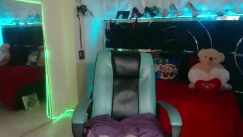 Luna online show from December 4, 1:20 pm