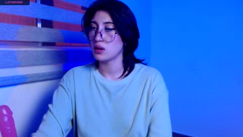 IG   OF red moonn online show from December 12, 4:53 pm