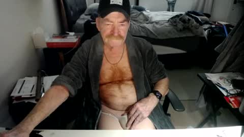 Red online show from June 15, 4:20 pm