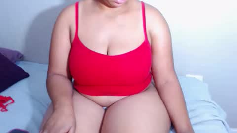 redbonexx22 online show from February 13, 5:03 am