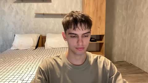 Snapshot of redbullshine chatting on September 9, 12:05 pm redbullshine online show from September 9, 12:05 pm