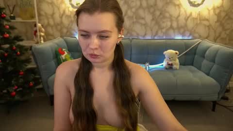 Lily online show from January 13, 6:40 am