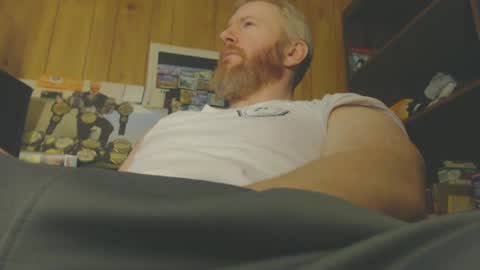 theredhead4fun online show from February 15, 4:47 am