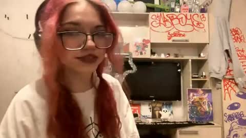 Eva online show from April 16, 10:12 pm