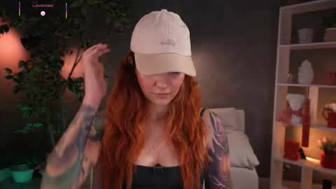 Red Jasmine online show from March 18, 11:52 pm