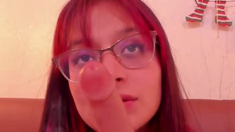 Meloddy online show from December 19, 8:44 pm