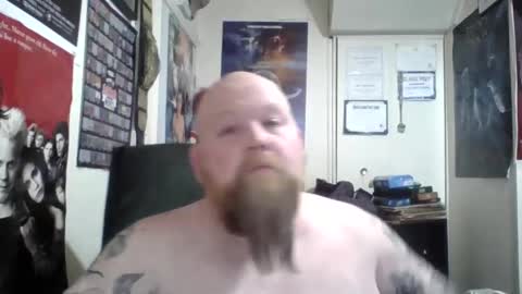 Snapshot of redrumthefool chatting on February 17, 10:36 pm The fool online show from February 17, 10:36 pm