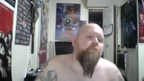 Snapshot of redrumthefool chatting on October 7, 3:14 am The fool online show from October 7, 3:14 am
