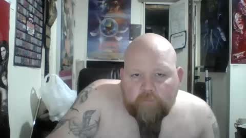 Snapshot of redrumthefool chatting on October 17, 3:20 am The fool online show from October 17, 3:20 am