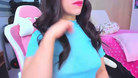 redski77 online show from February 9, 6:11 am