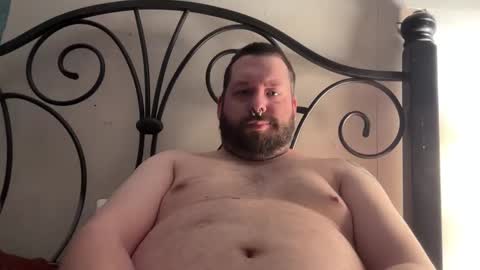 Snapshot of redsman1992 chatting on February 25, 11:30 am marlboroboy online show from February 25, 11:30 am