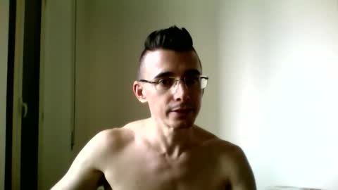 redstep0 online show from September 12, 12:05 pm