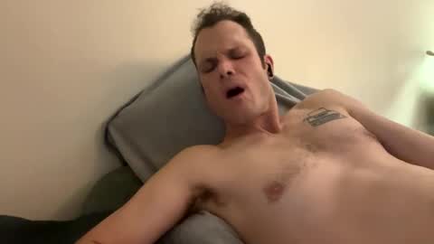 Reed Thomas online show from December 3, 6:32 am