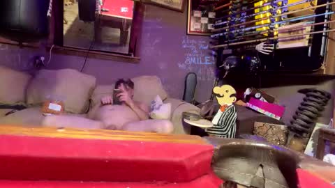 Lee online show from February 3, 2:53 am