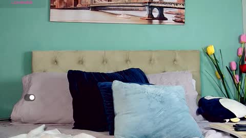 Yanella online show from March 8, 11:14 am