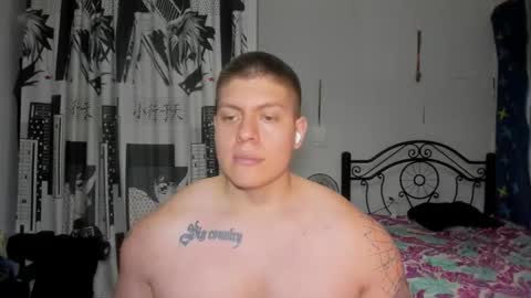 Snapshot of regan_jhonson chatting on February 27, 7:30 am regan_jhonson online show from February 27, 7:30 am